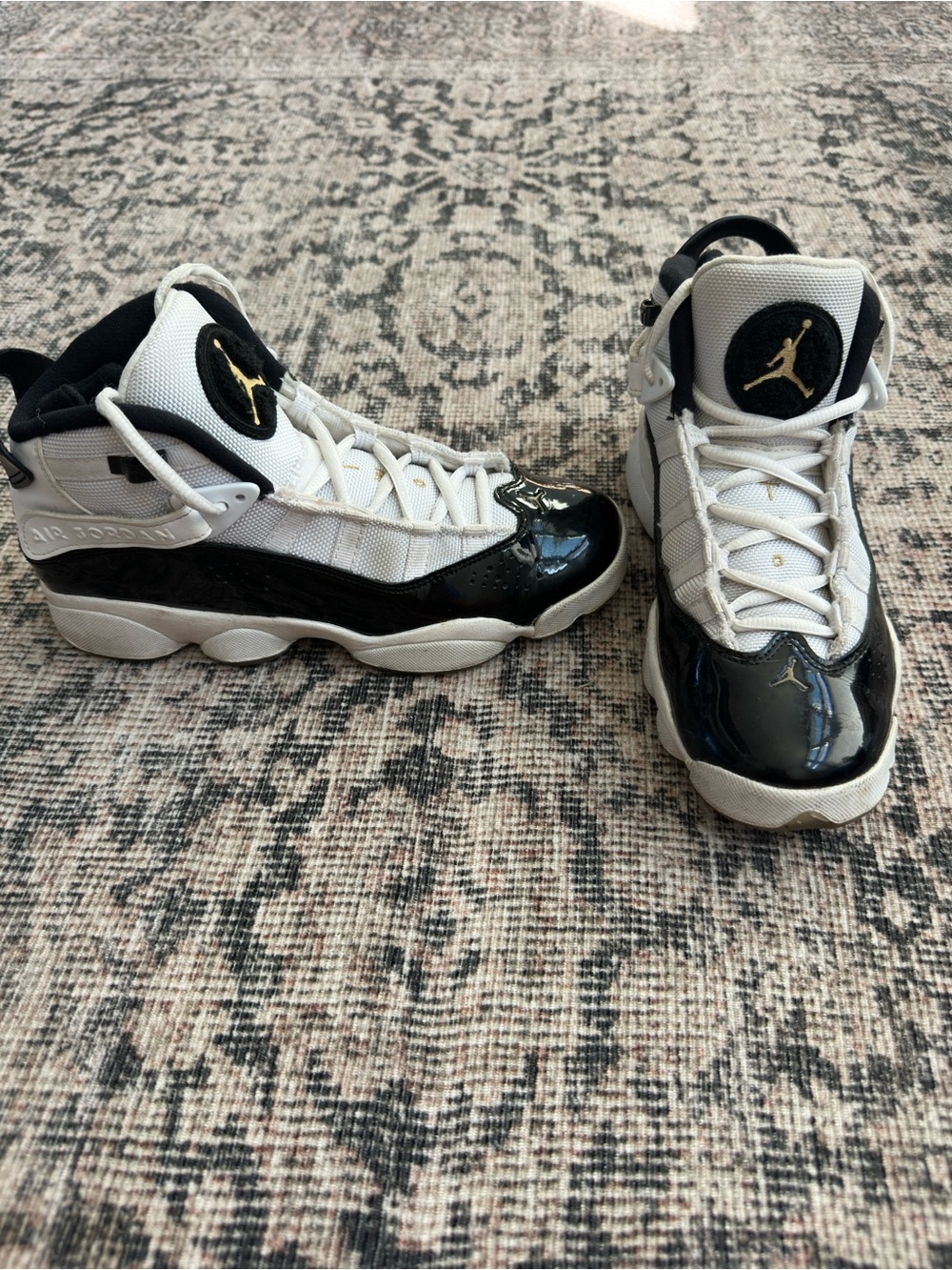Youth Nike Air Jordan - 6 Rings Defining Moments Shoes